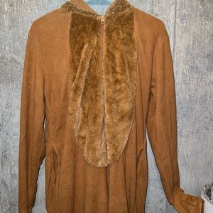 Brown Halloween Lion Onesie, Has been used once for Halloween.